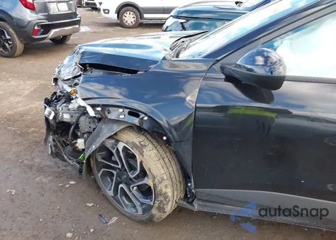 2025 Chevrolet Trax Fwd 2Rs z USA, uszkodzony, nr VIN KL77LJEP4SC210973